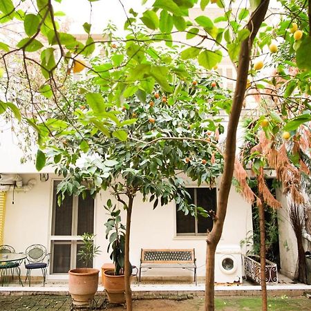 Quiet And Central Flat With Private Backyard Garden Афины Экстерьер фото