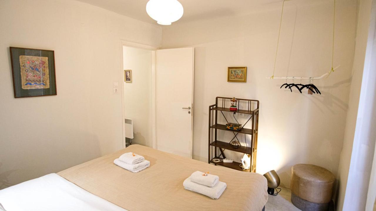 Quiet And Central Flat With Private Backyard Garden Афины Экстерьер фото