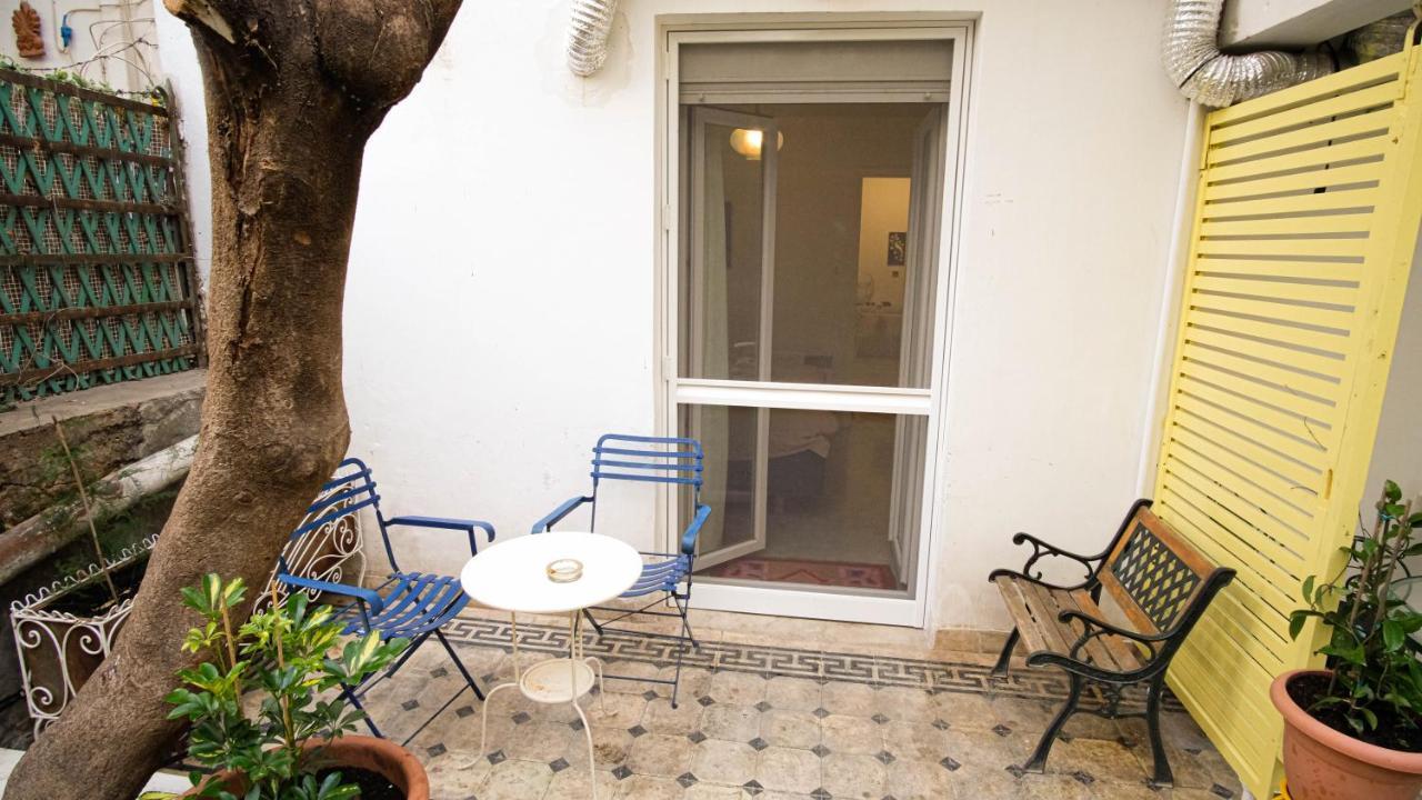 Quiet And Central Flat With Private Backyard Garden Афины Экстерьер фото